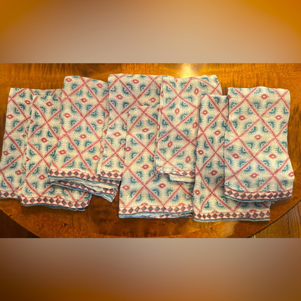 Set of 8 Linen Crate & Barrel Napkins